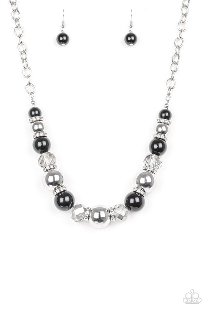The Camera Never Lies - black - Paparazzi necklace