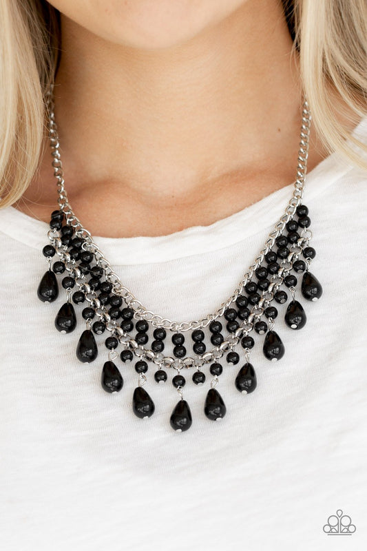 The Guest List-black-Paparazzi necklace