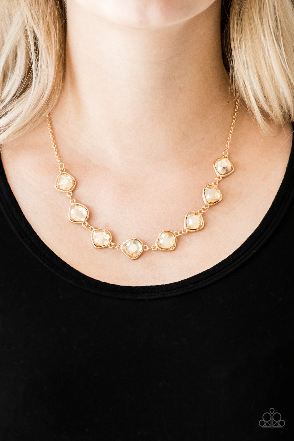 The Imperfectionist-gold-Paparazzi necklace