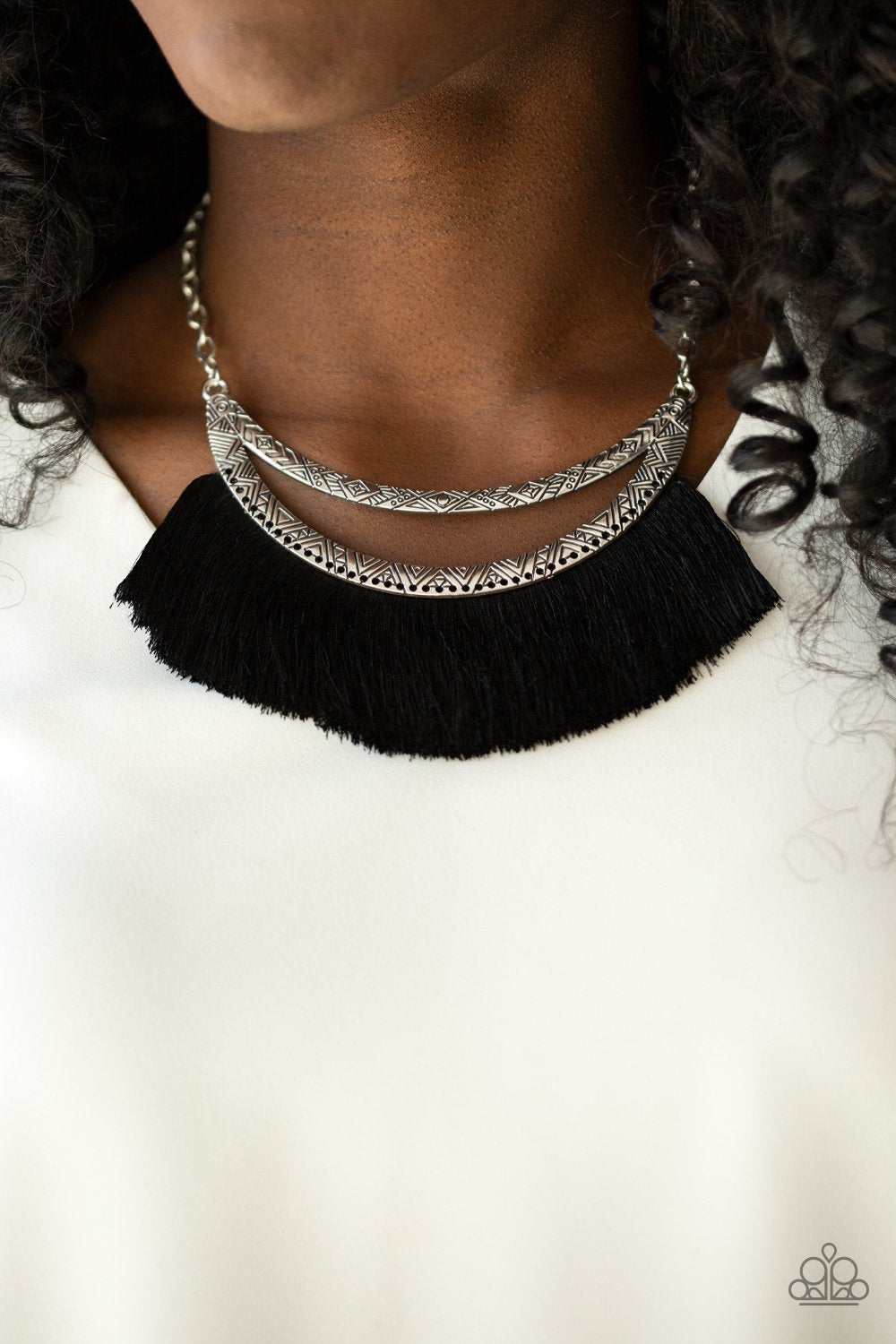The MANE Event-black-Paparazzi necklace