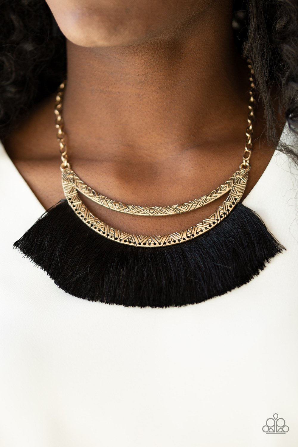 The Mane Event-gold-Paparazzi necklace