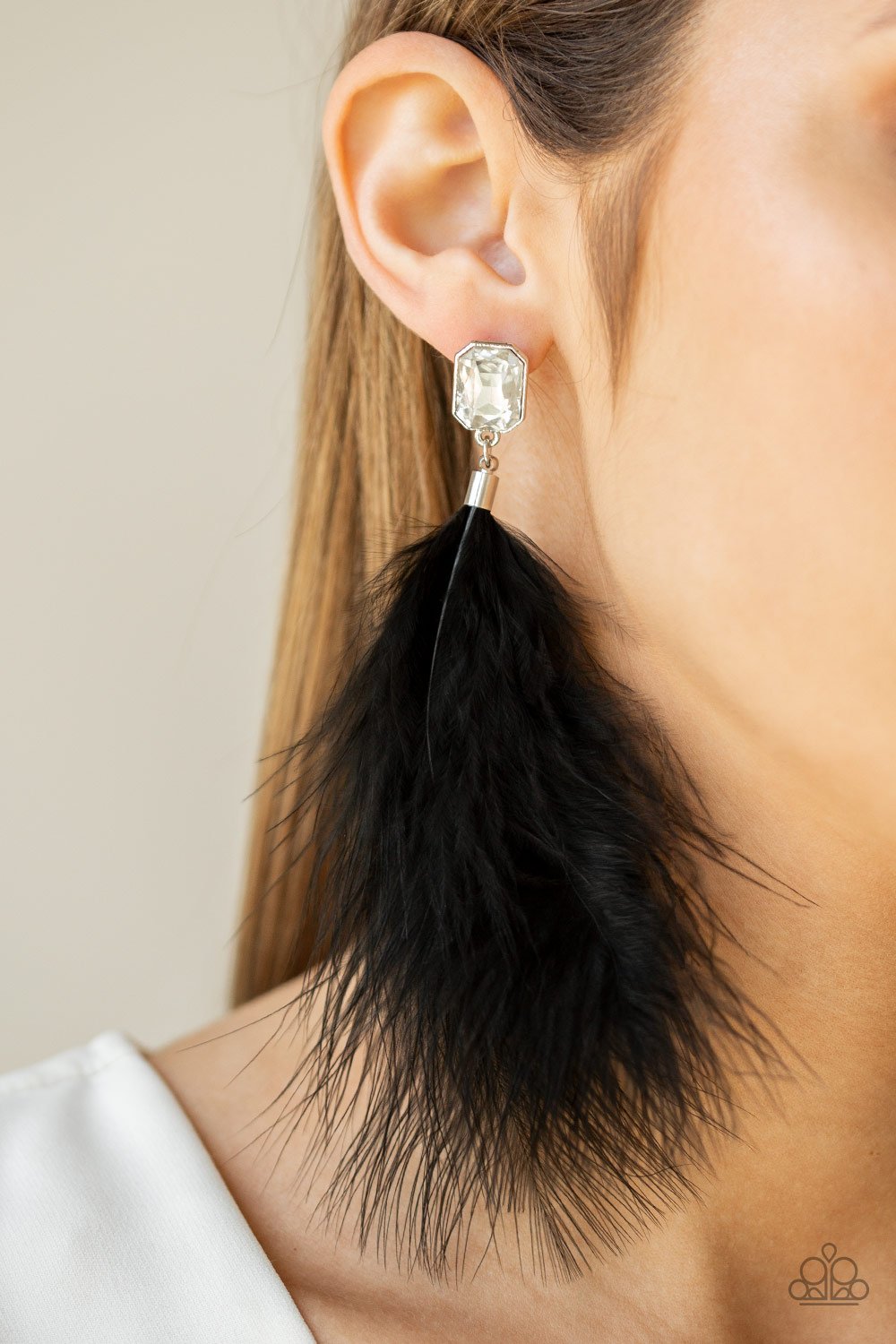 The SHOWGIRL Must Go On - black - Paparazzi earrings