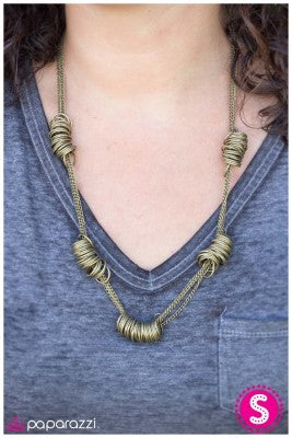 This Has A Nice Ring To It - brass - Paparazzi necklace