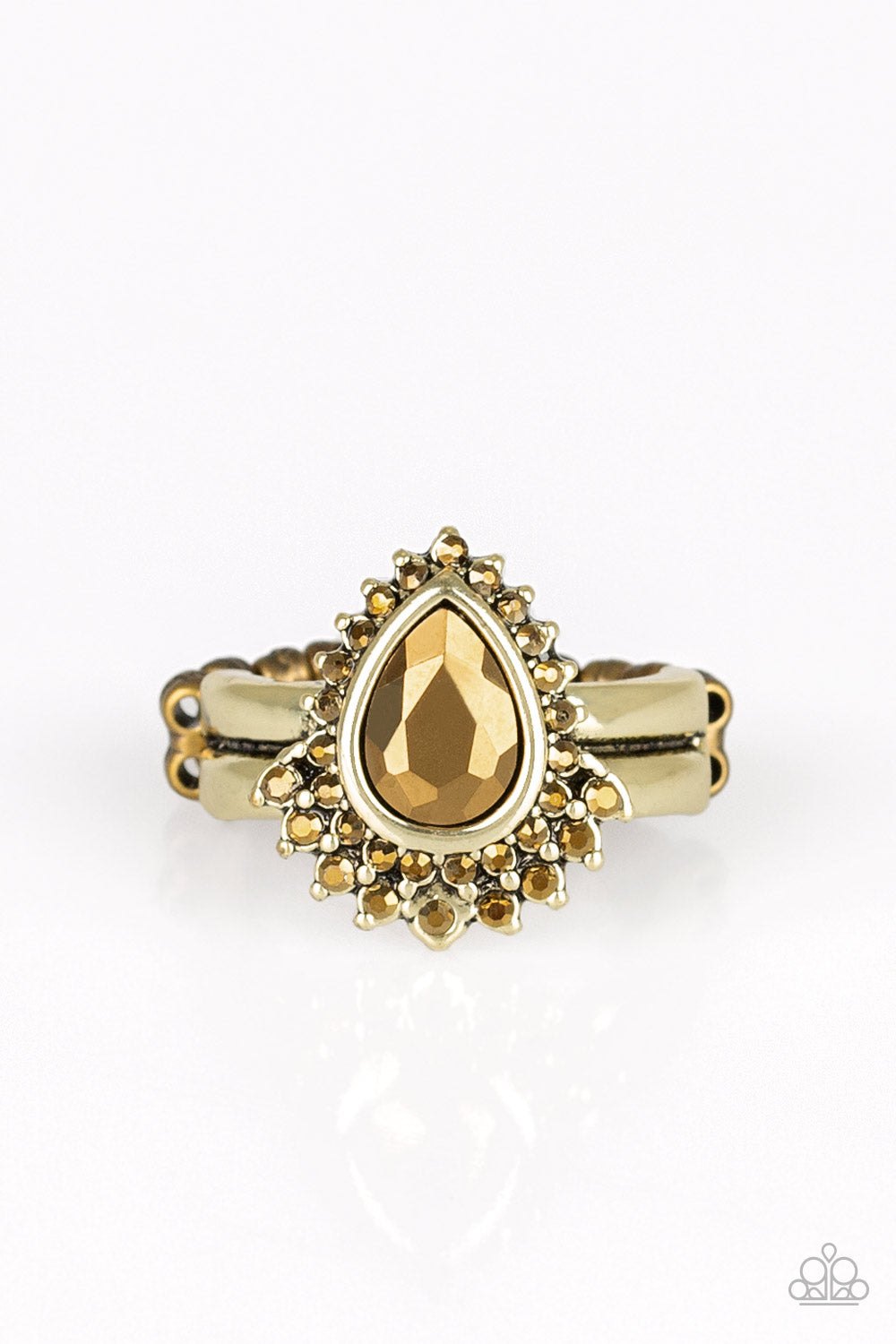 Till QUEENDOM Come - brass - Paparazzi ring