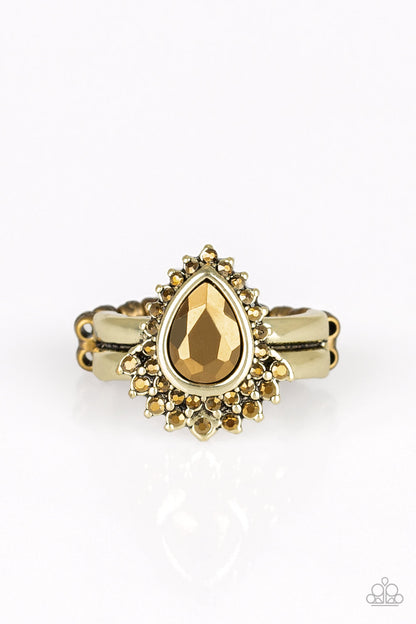 Till QUEENDOM Come - brass - Paparazzi ring