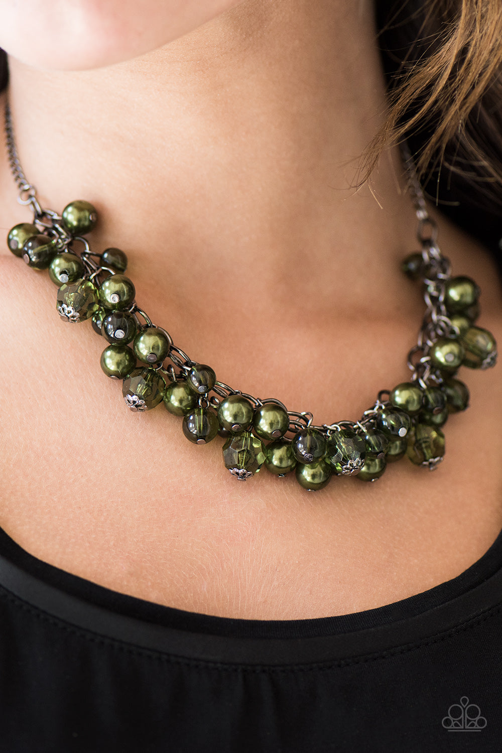 Time to Runway - green - Paparazzi necklace