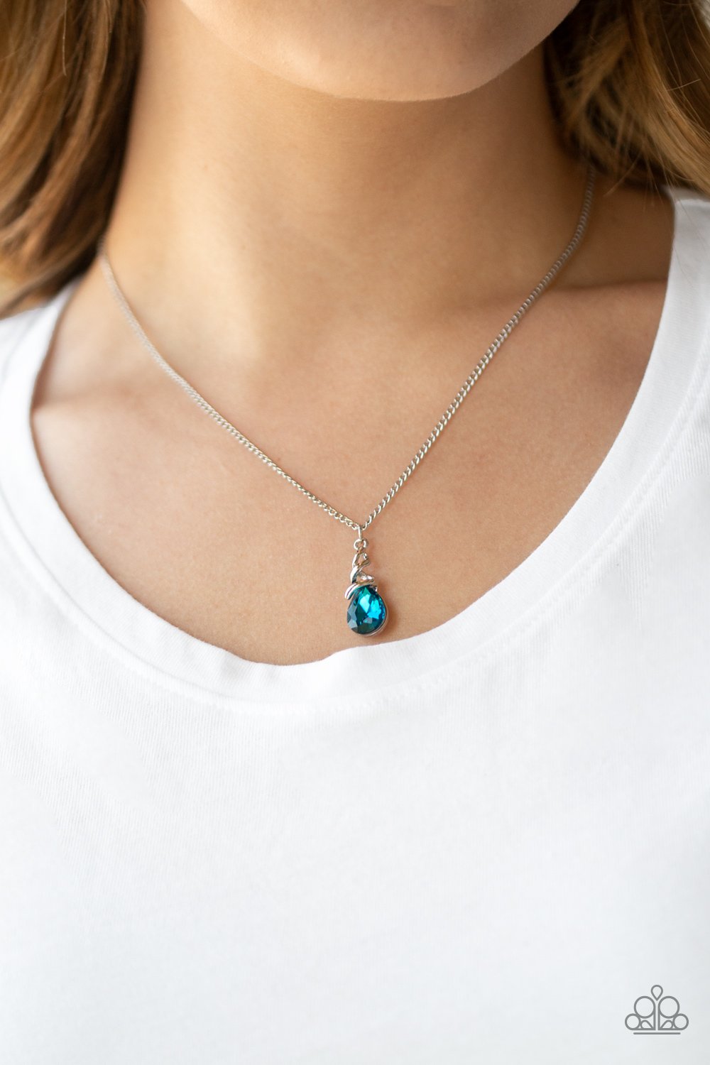 Timeless Trinket - blue - Paparazzi necklace