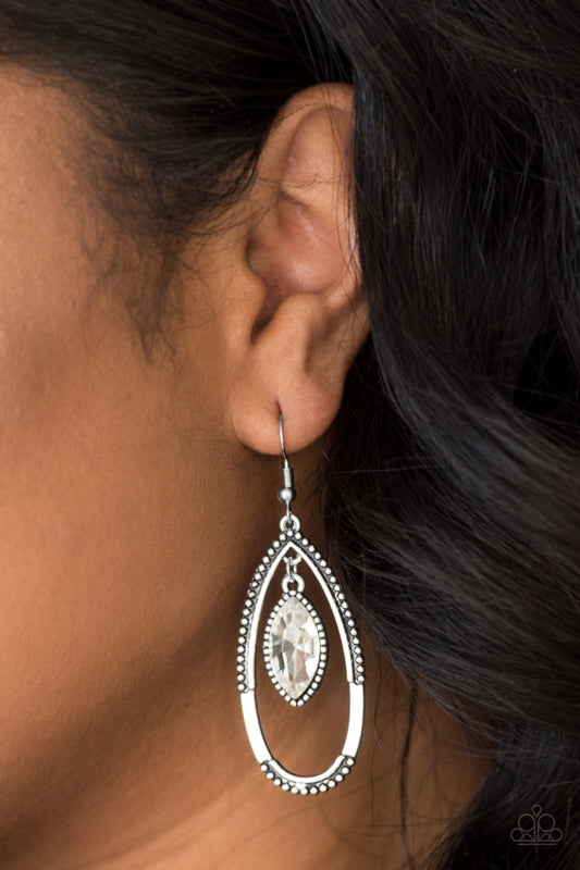 Top Rank - white - Paparazzi earrings