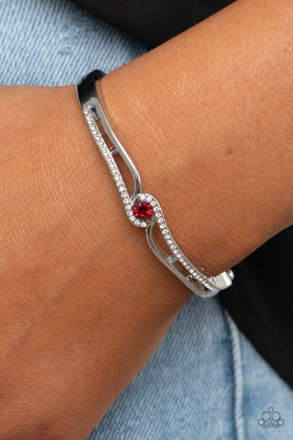 Top-Shelf Shimmer - red - Paparazzi bracelet