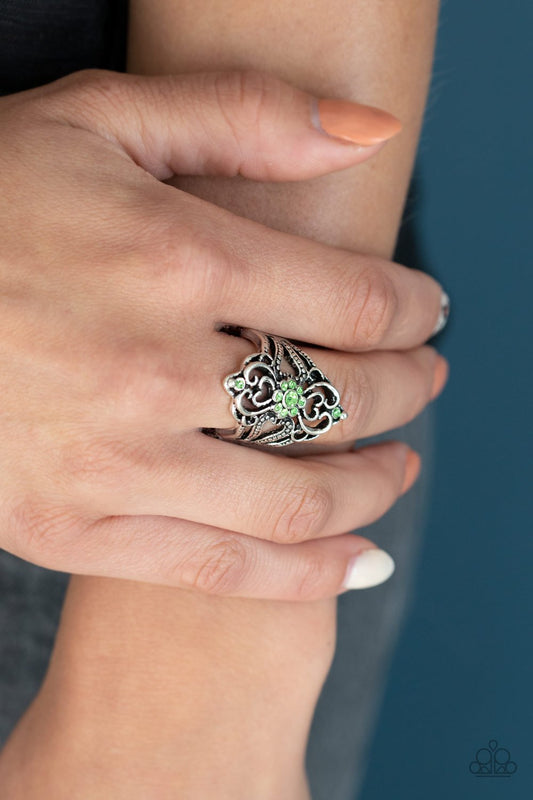Totally Taken-green-Paparazzi ring