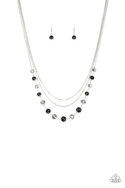 Tour de Demure - black - Paparazzi necklace