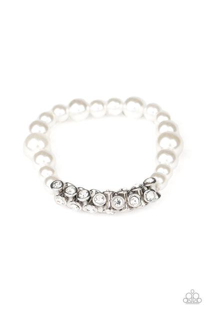 Traffic Stopping Sparkle - white - Paparazzi bracelet