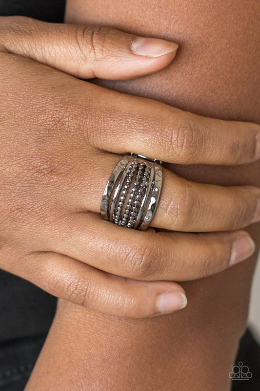 Trailblazin Trails-black-Paparazzi ring