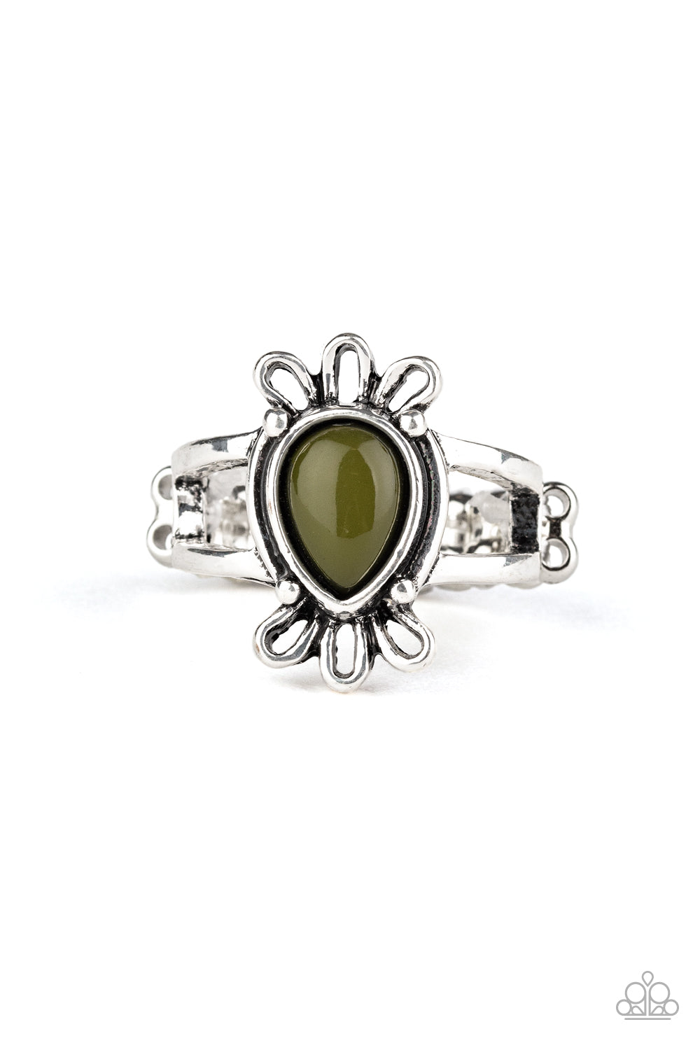 Tranquil Tide - green - Paparazzi ring