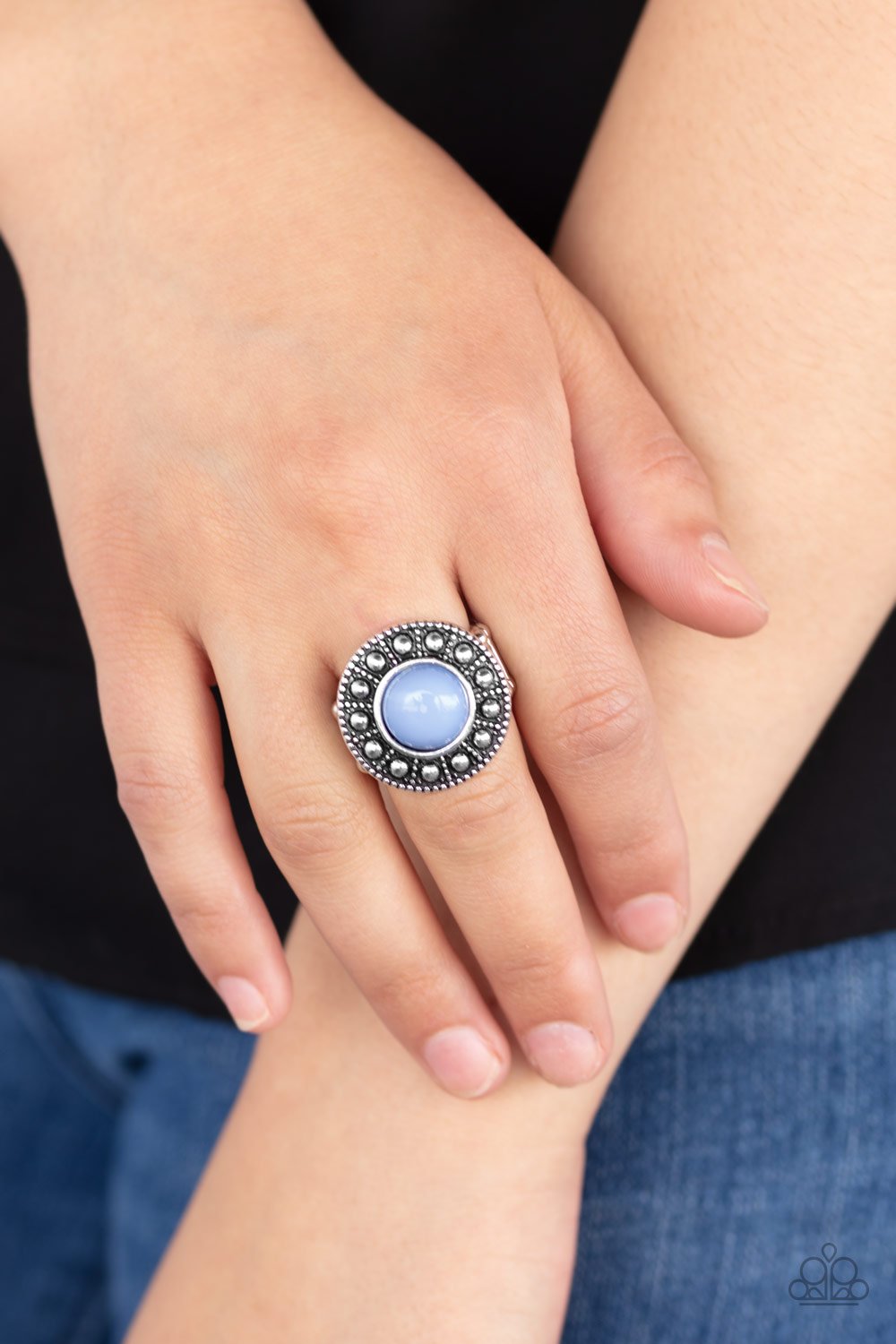Treasure Chest Shimmer-blue-Paparazzi ring
