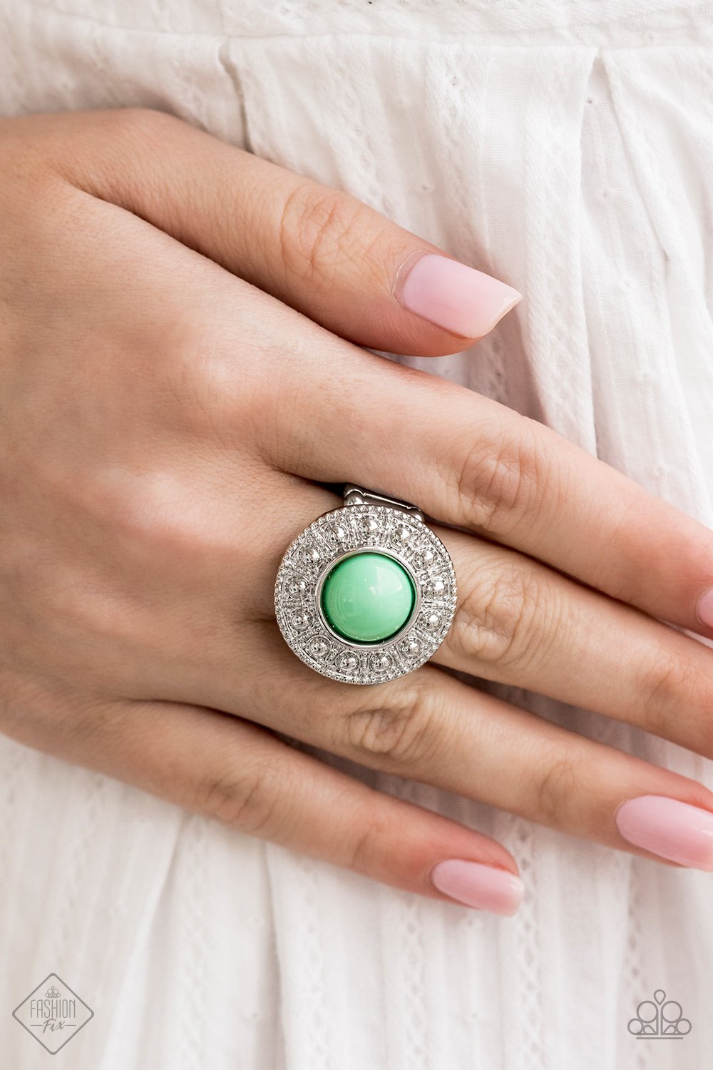 Treasure Chest Shimmer-green-Paparazzi ring