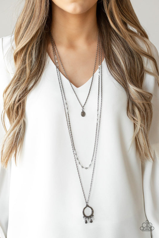 Treasures and Trinkets-black-Paparazzi necklace