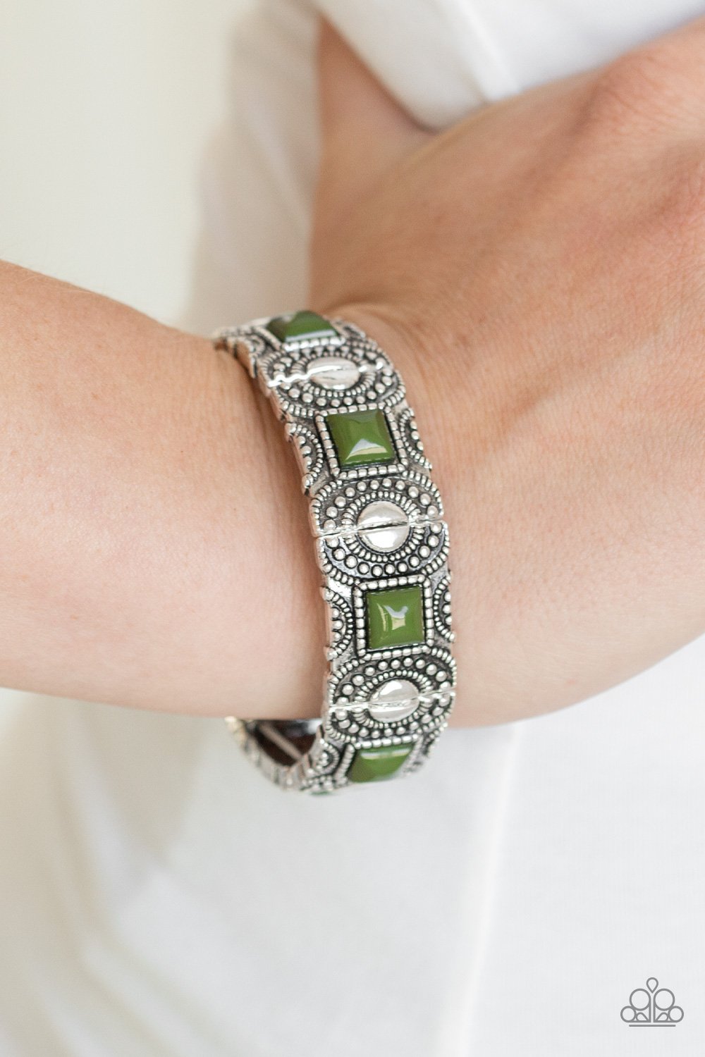 Tribal Trailblazer - green - Paparazzi bracelet