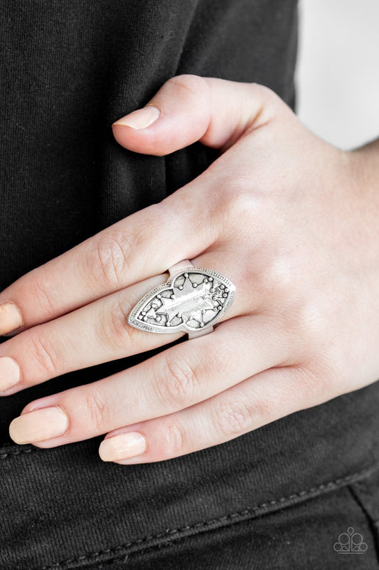 Tribal Ware - silver - Paparazzi ring