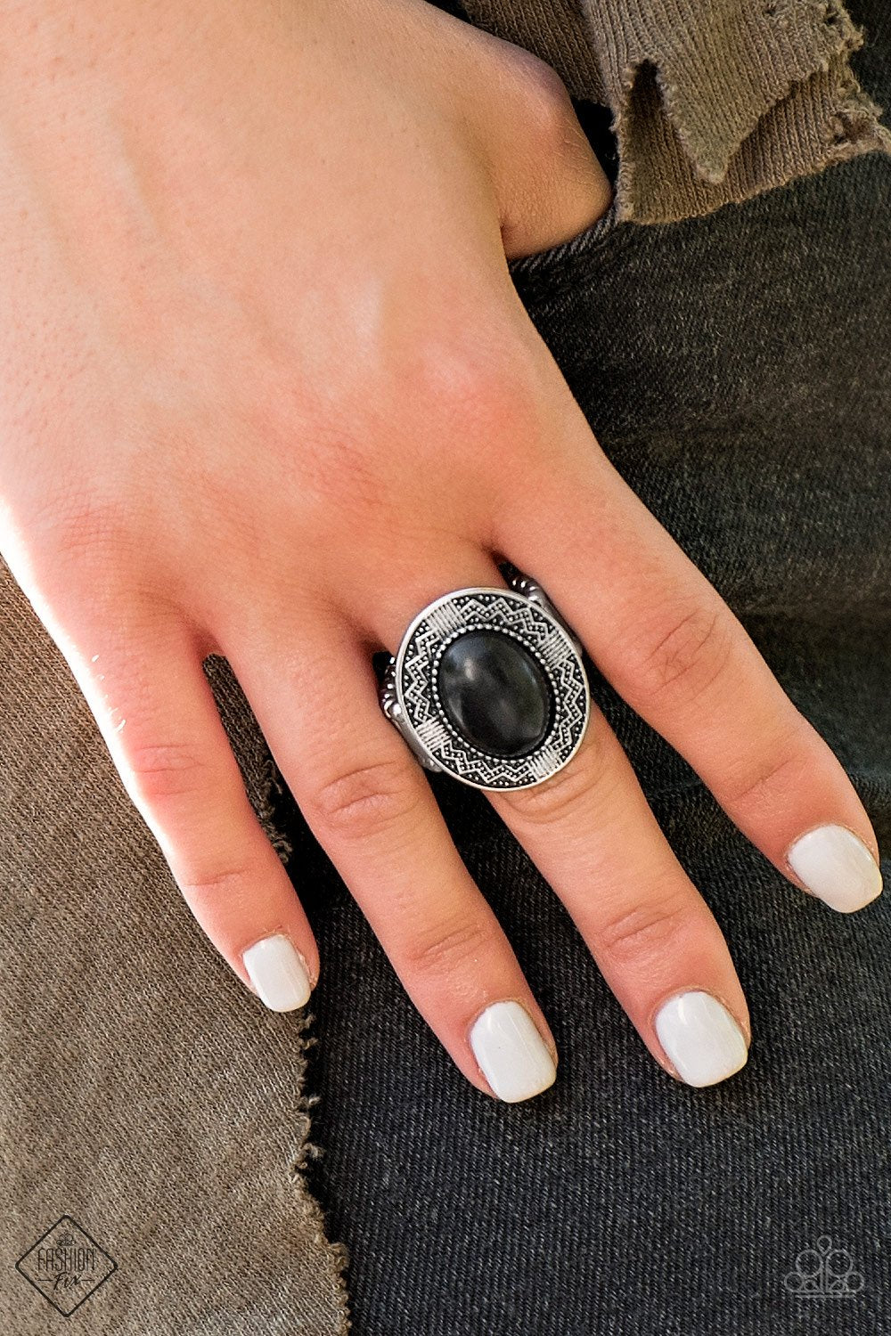 Tribe Trend - black - Paparazzi ring