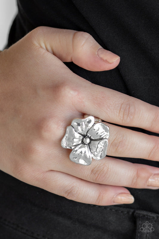 Tropical Gardens - silver - Paparazzi ring