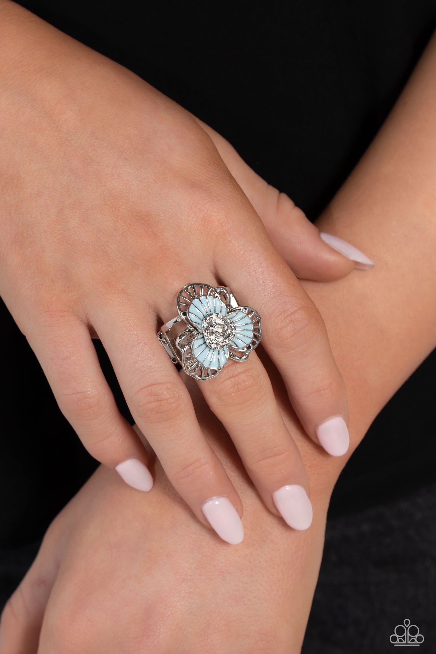 Tropical Trillium - blue - Paparazzi ring