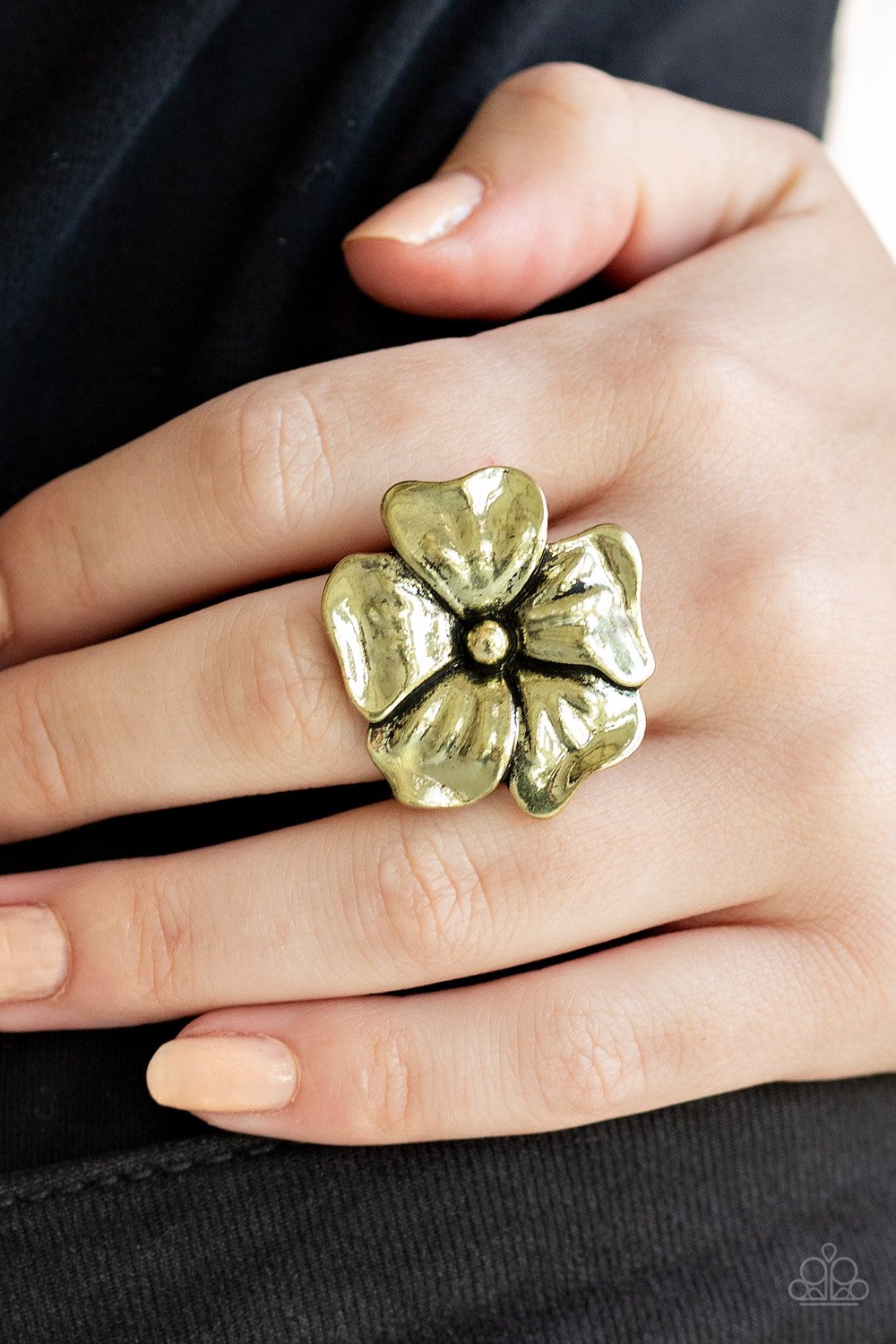 Tropical Gardens - brass - Paparazzi ring