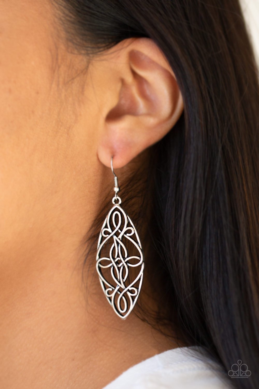 Tropical Trend-silver-Paparazzi earrings