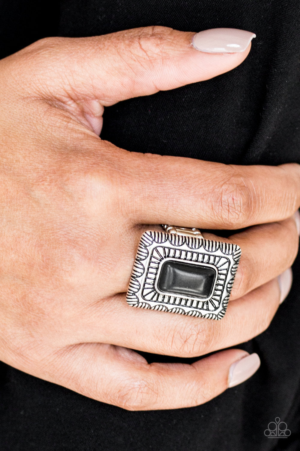 Tumbleweed Deserts - black - Paparazzi ring
