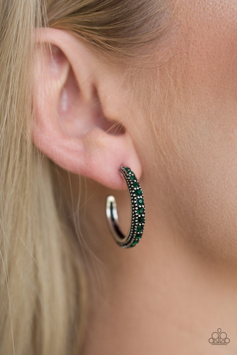 Twinkling Tinseltown - green - Paparazzi earrings