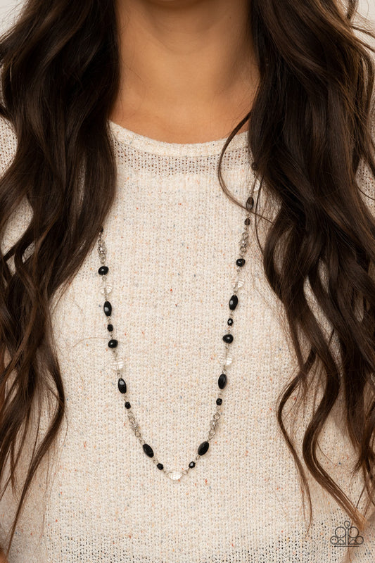 Twinkling Treasures - black - Paparazzi necklacev