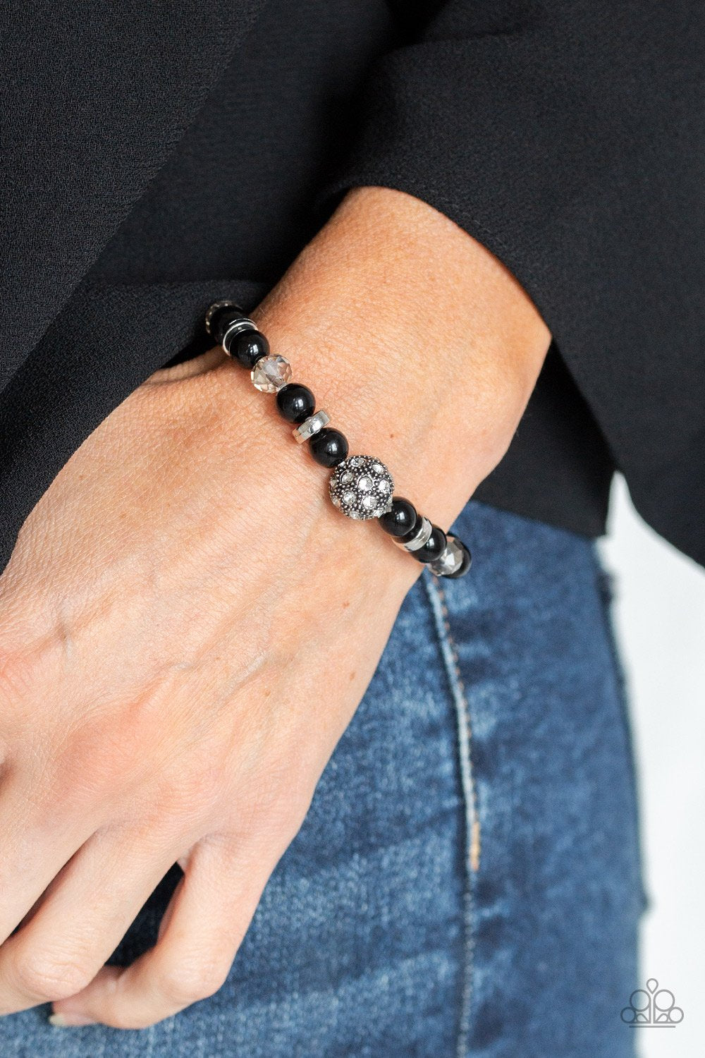 Twinkling Timelessness-black-Paparazzi bracelet