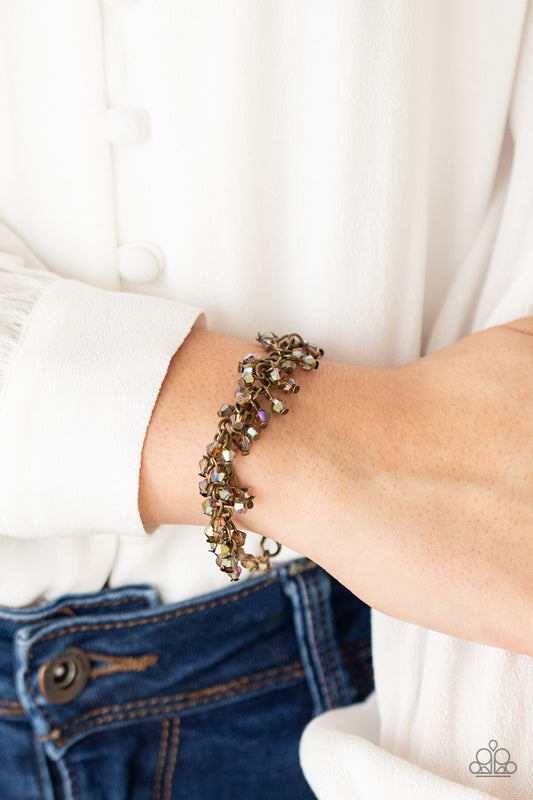 Twinkly Twilight - brass - Paparazzi bracelet