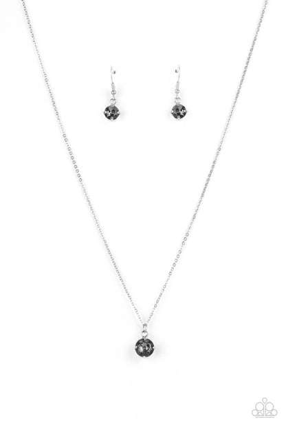 Undeniably Demure - silver - Paparazzi necklace