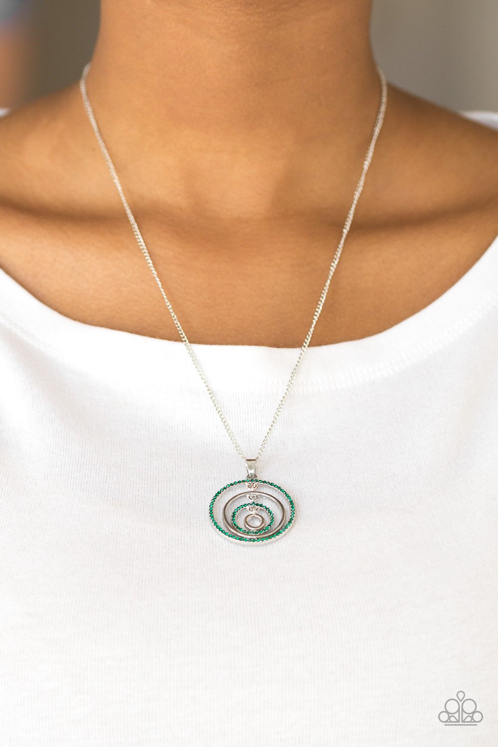 Upper East Side - green - Paparazzi necklace