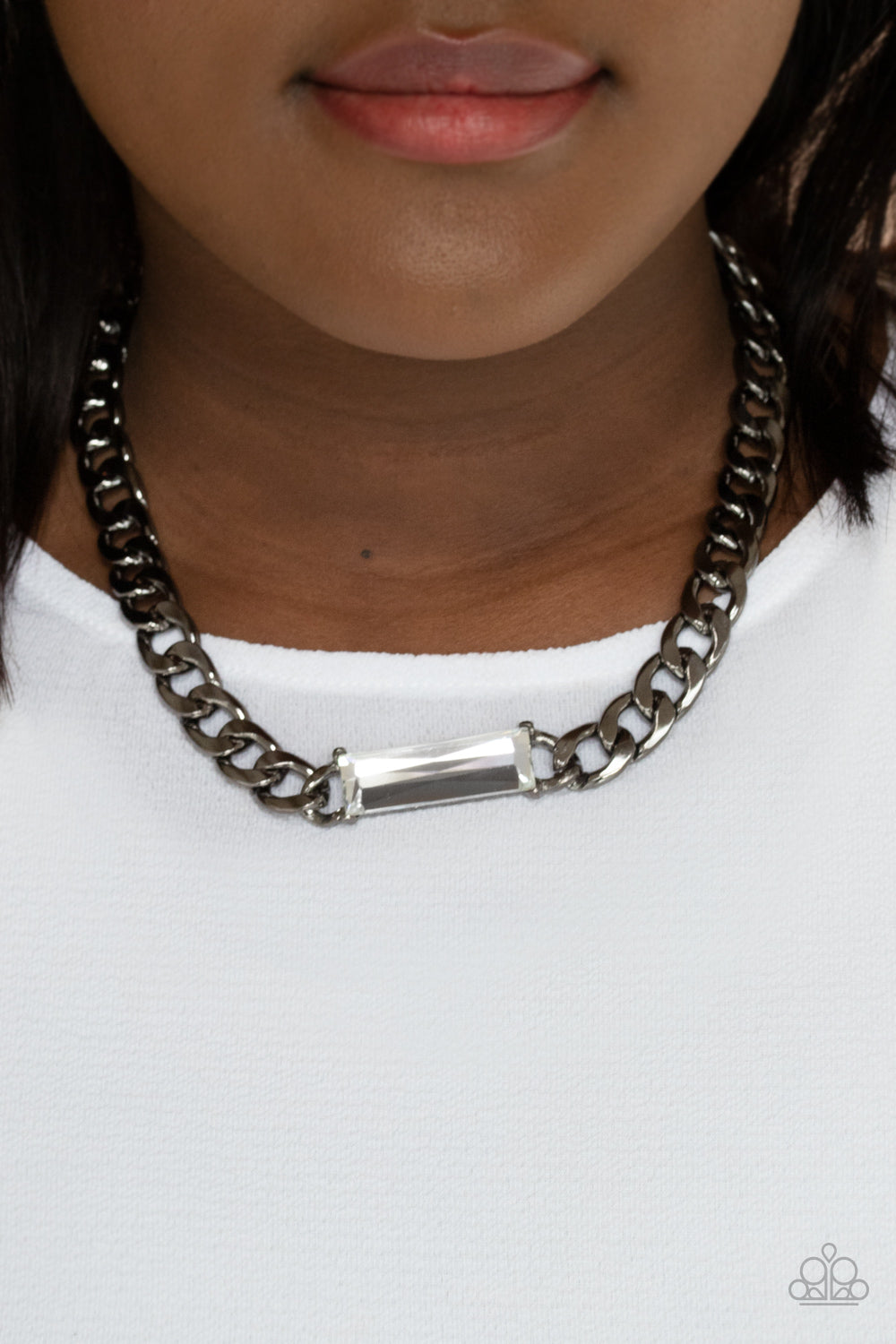 Urban Royalty - black - Paparazzi necklace