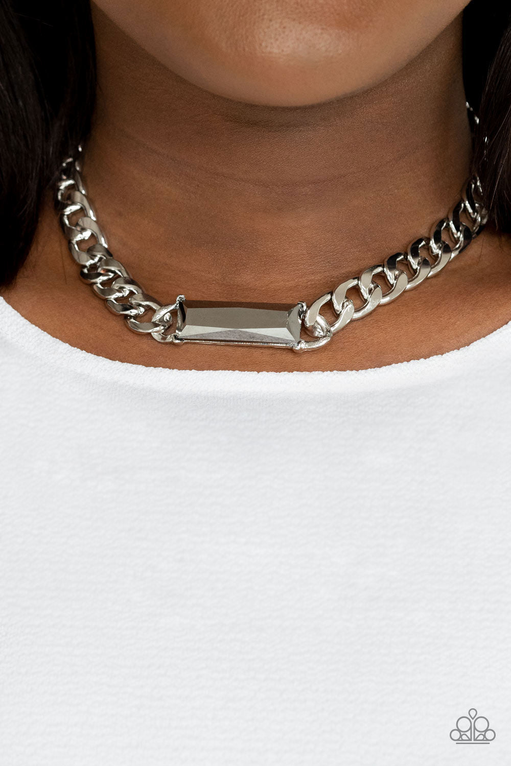 Urban Royalty - silver - Paparazzi necklace