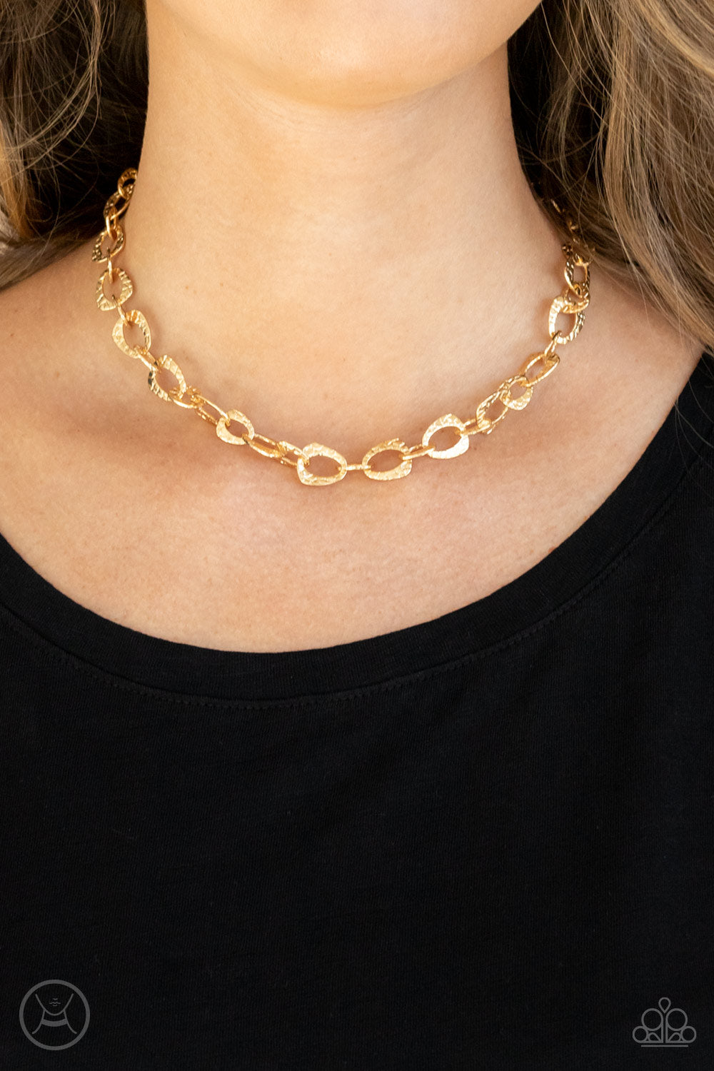 Urban Safari - gold - Paparazzi necklace