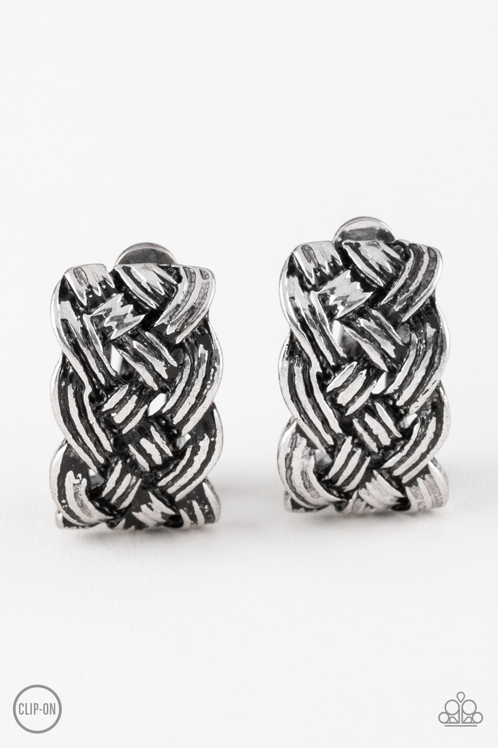 Urban Ulterior - silver - Paparazzi CLIP ON earrings