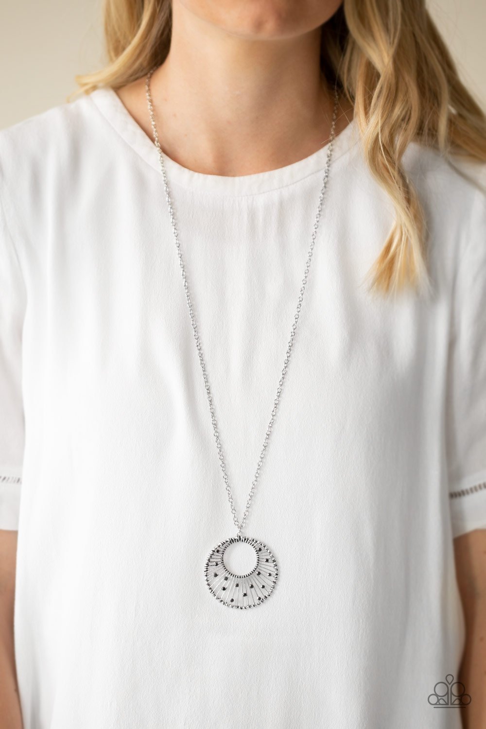 Urban Illumination-silver-Paparazzi necklace