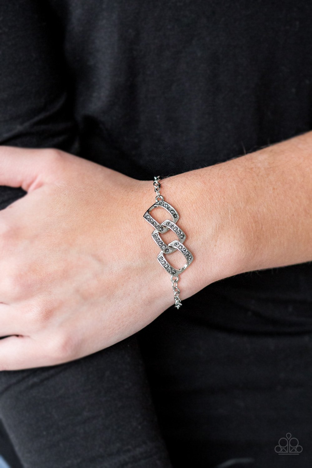 Urban Retreat - silver - Paparazzi bracelet