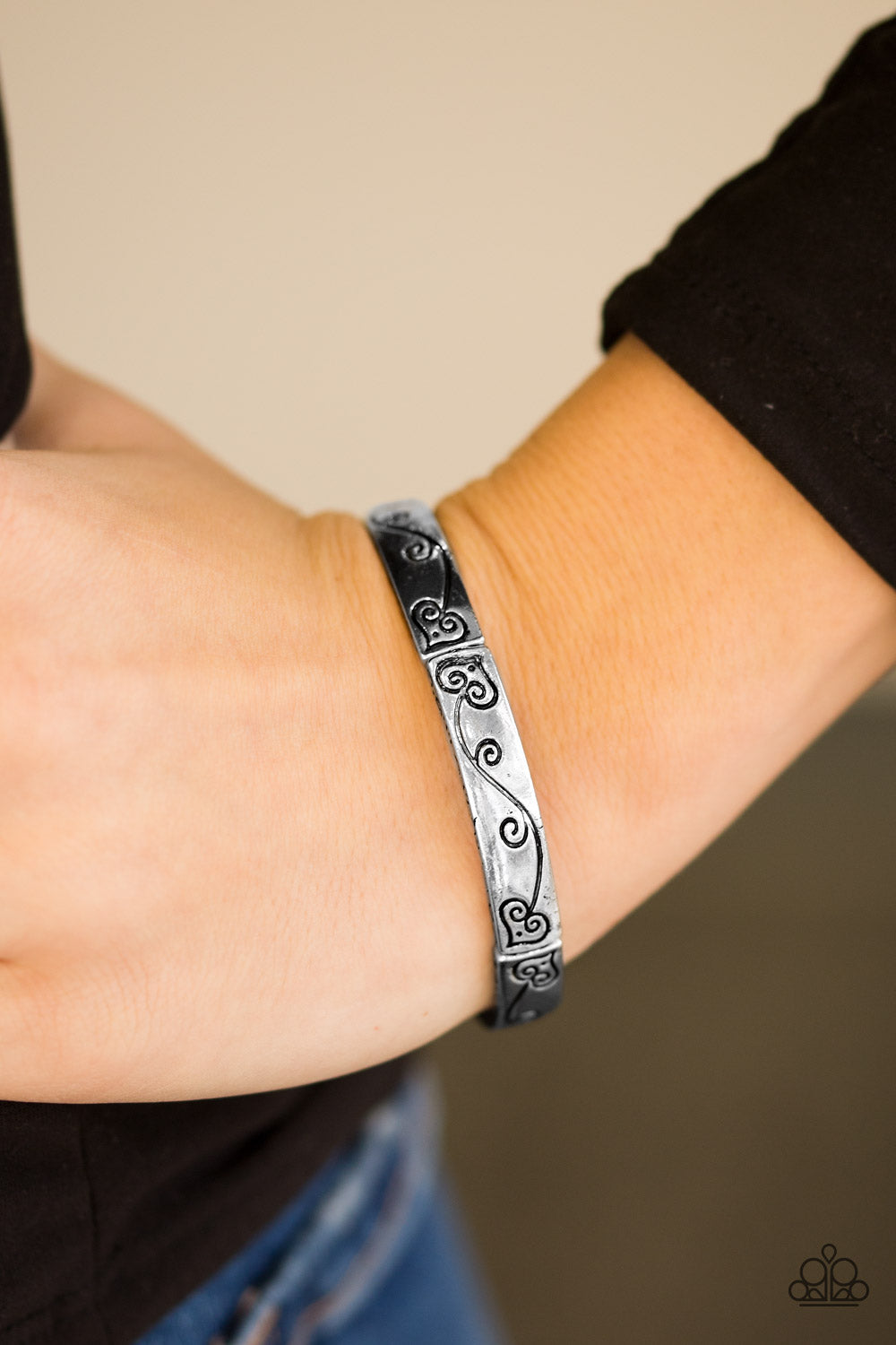 VINE with Me - silver - Paparazzi bracelet