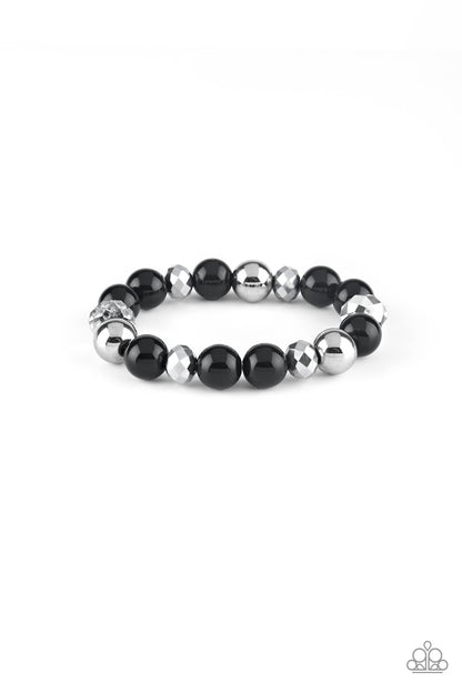 Very VIP - black - Paparazzi bracelet