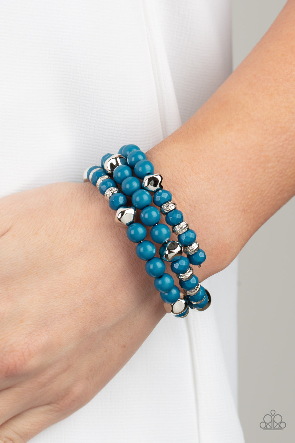 Vibrant Verve - blue - Paparazzi bracelet