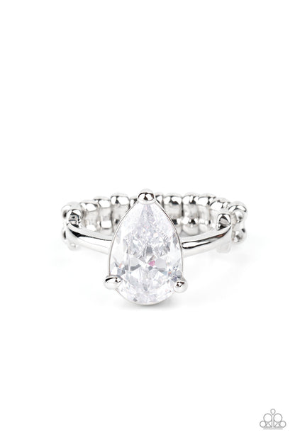 Vintage Engagement - white - Paparazzi ring