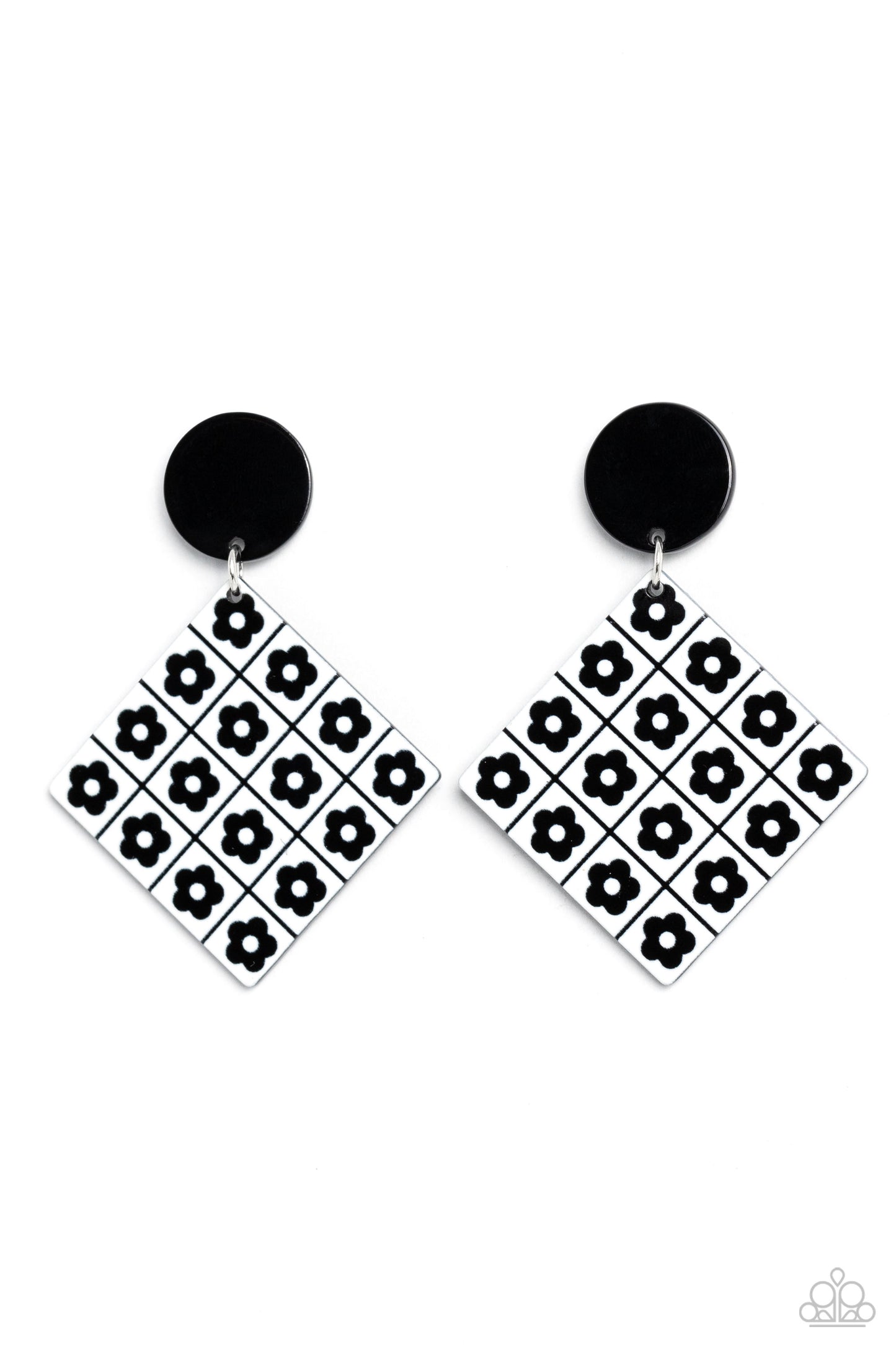 Vintage Vaudeville - black - Paparazzi earrings