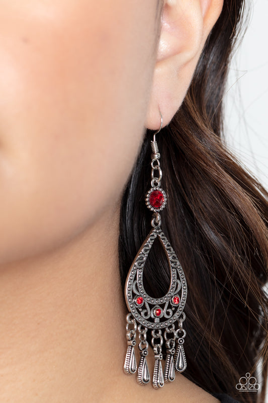 Viva la DIVA - red - Paparazzi earrings