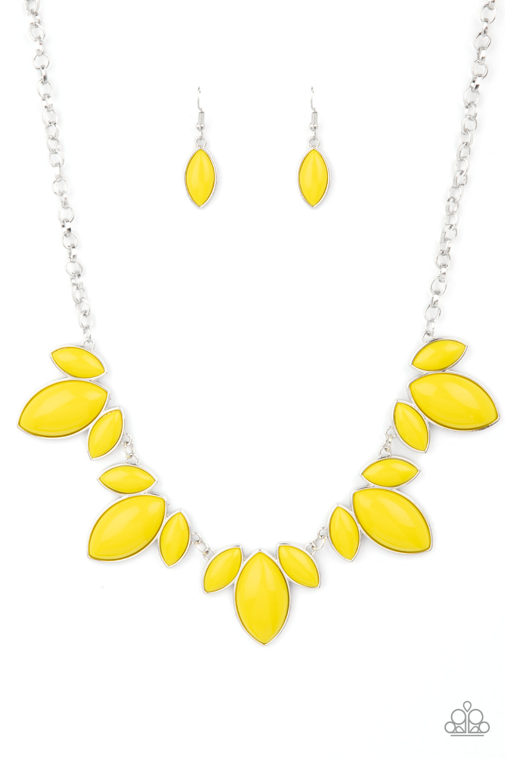 Viva La Vacation - yellow - Paparazzi necklace