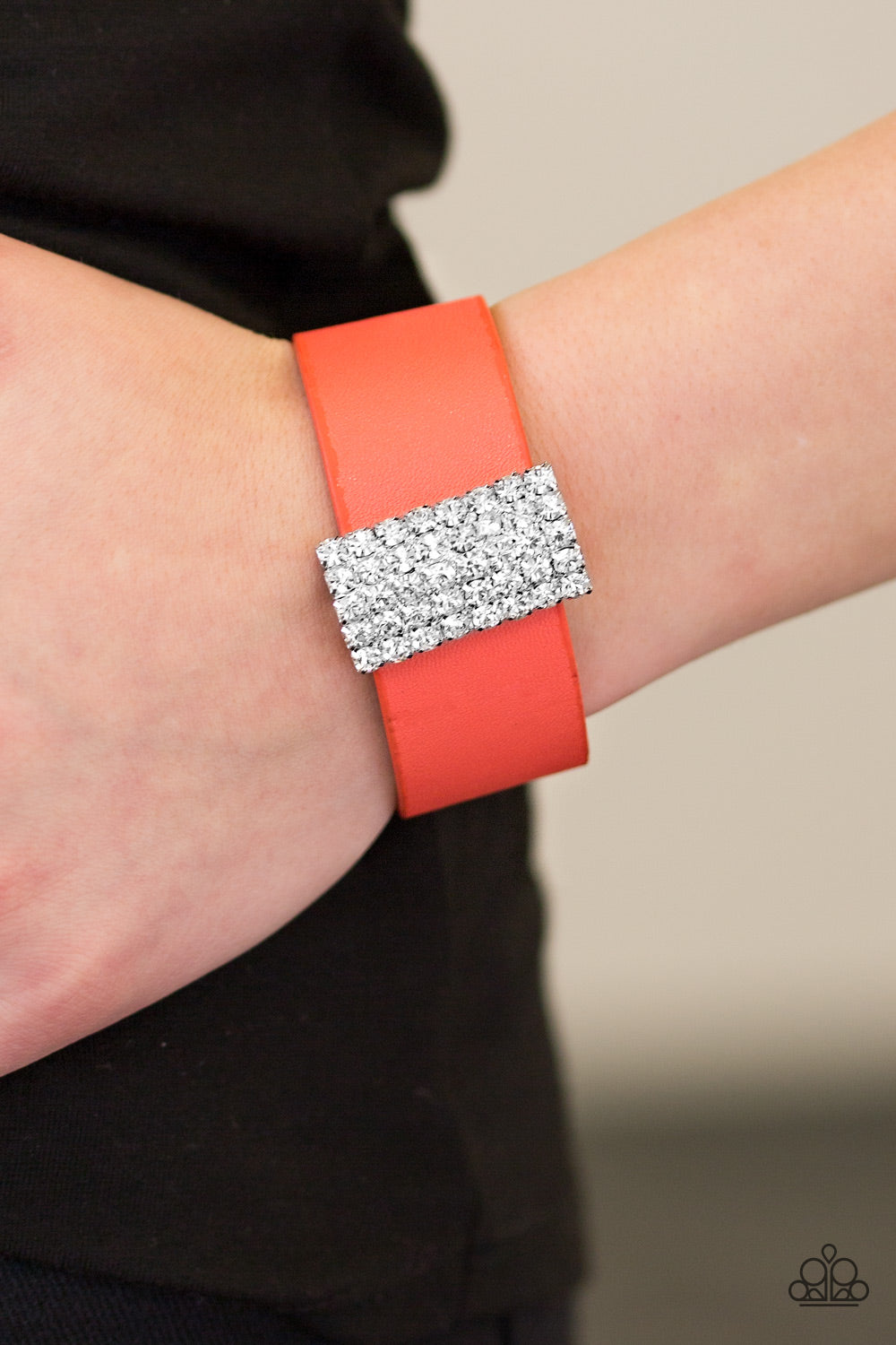 Walk the Catwalk - orange - Paparazzi bracelet