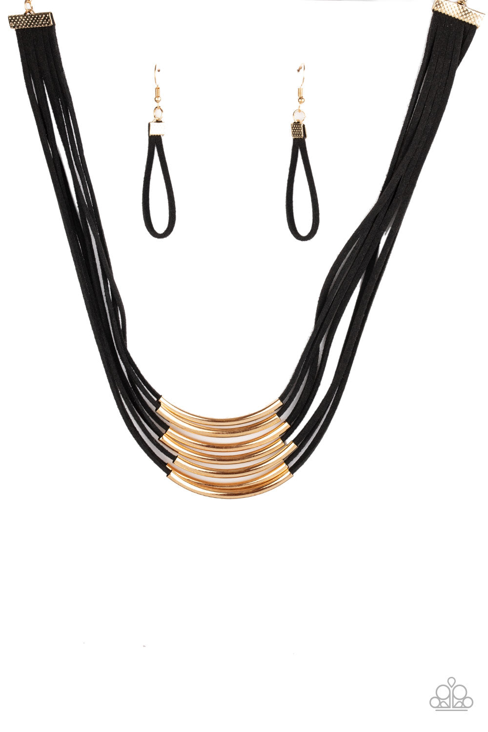 Walk the Walkabout - gold - Paparazzi necklace